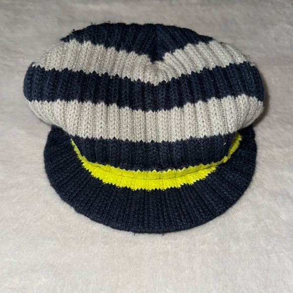 Berkshire boys striped beanie - Picture 4 of 4